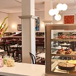 Steigenberger Icon Grandhotel & Petersberg 5*