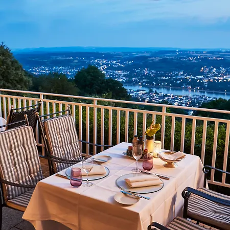 Steigenberger Icon Grandhotel & Petersberg Hotel Königswinter