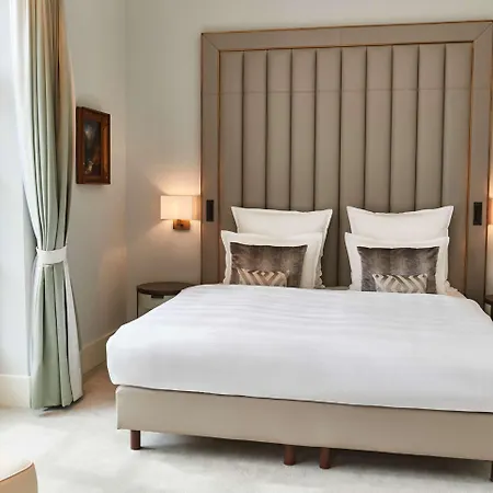 Steigenberger Icon Grandhotel & Petersberg 5*
