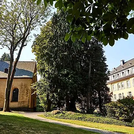 Steigenberger Icon Grandhotel & Petersberg 5*