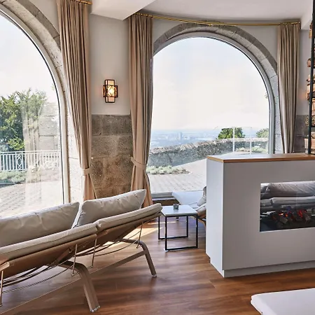 Steigenberger Icon Grandhotel & Petersberg Hotel 5*