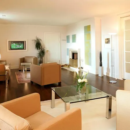Hotel Steigenberger Icon Grandhotel & Petersberg 5*