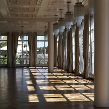 Steigenberger Icon Grandhotel & Petersberg فندق 5*