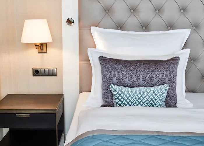 Steigenberger Grandhotel&spa Petersberg 5*