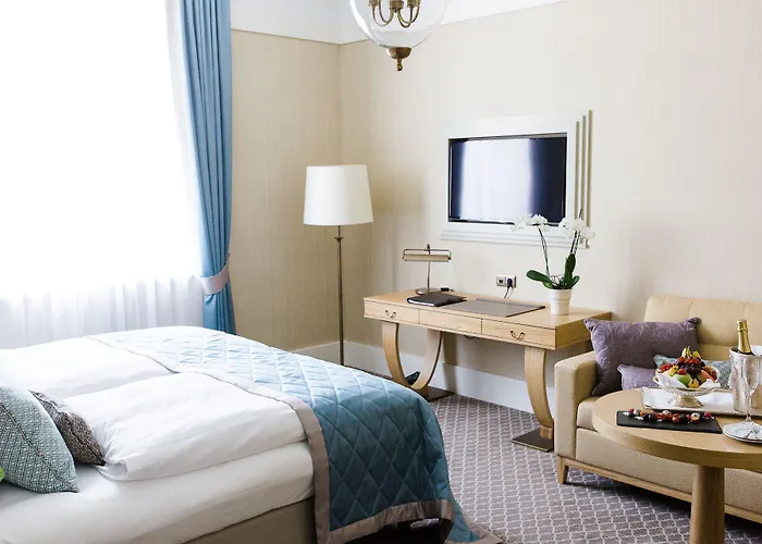 Steigenberger Icon Grandhotel & Petersberg Hotel 5*